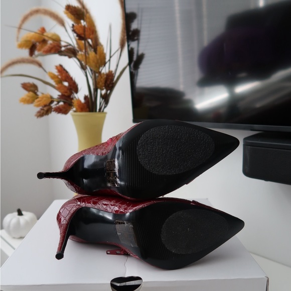 Ankle boots , Red , Never has it been worn! - Picture 2 of 6